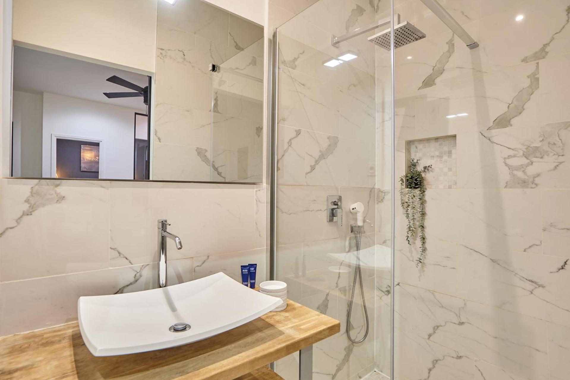 Appartamento Sublime Flat In The Centre Of Montorgueil Parigi